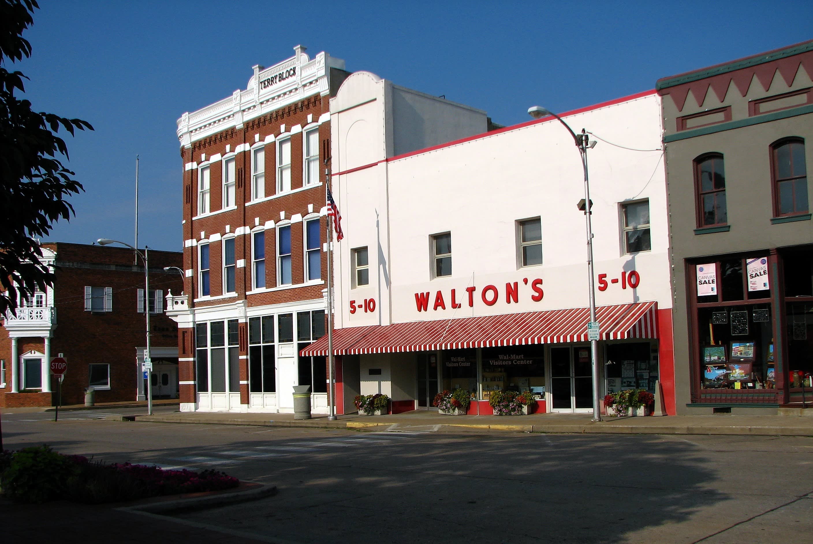 How Walmart turned Bentonville, Arkansas into a boomtown