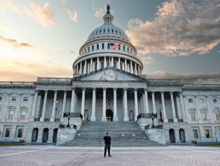 U.S. Leaders Warn AI and Energy Dominance Will Define Economic Rivalry U.S. Capitol building representing American economic and industrial policy discussions